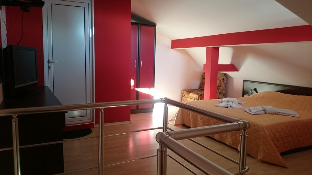 סבטי ולאס Bona Dea Club Hotel מראה חיצוני תמונה
