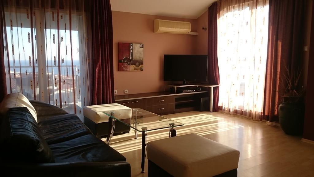 סבטי ולאס Bona Dea Club Hotel מראה חיצוני תמונה