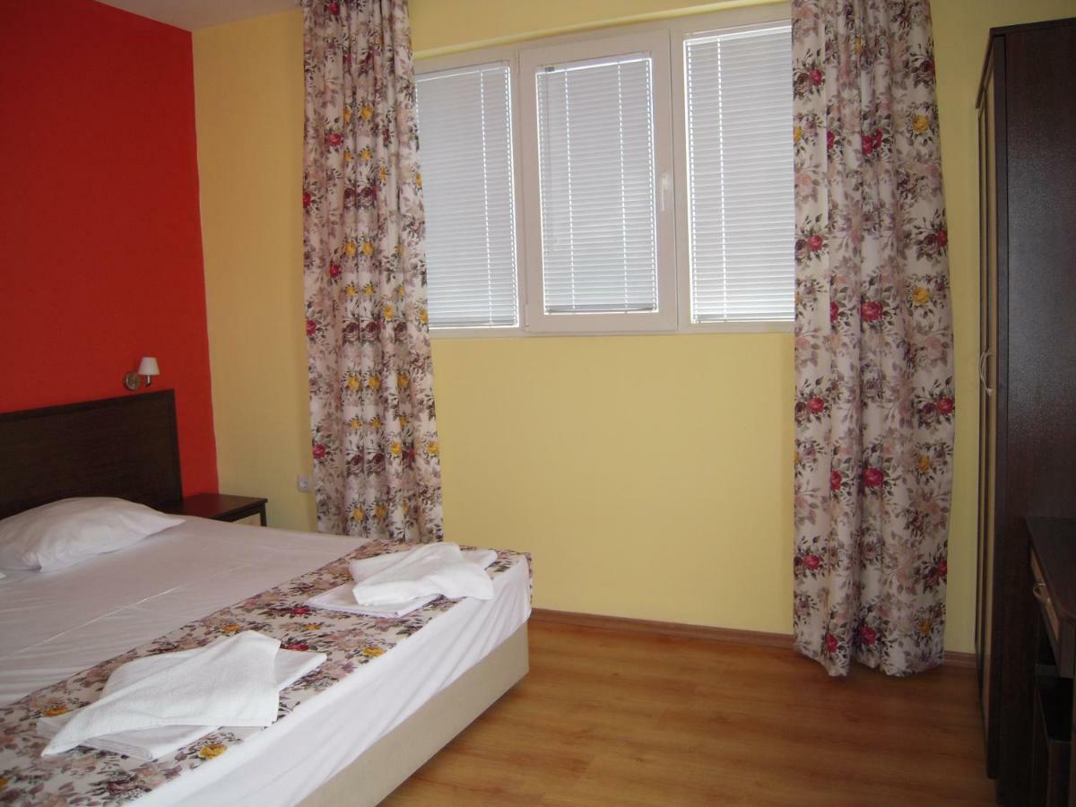 סבטי ולאס Bona Dea Club Hotel מראה חיצוני תמונה