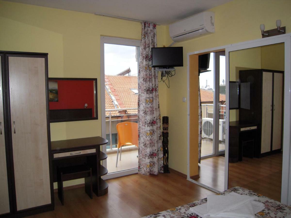 סבטי ולאס Bona Dea Club Hotel מראה חיצוני תמונה